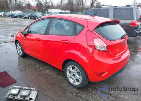 2015 Ford Fiesta Se из США, поврежденный, VIN 3FADP4EJ5FM191447